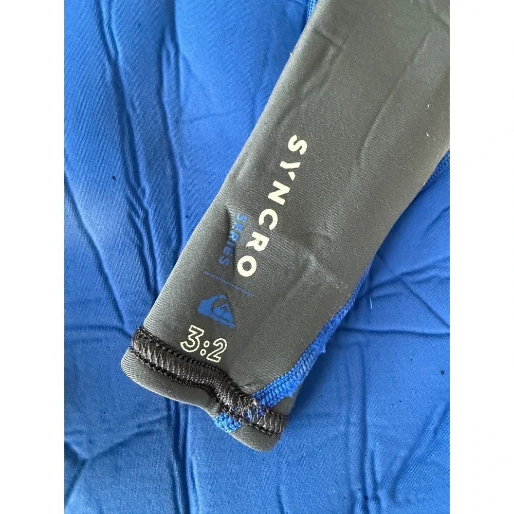 Quiksilver Syncro Series 3:2mm Neoprene Wetsuit Kids Size 10 Blue Grey